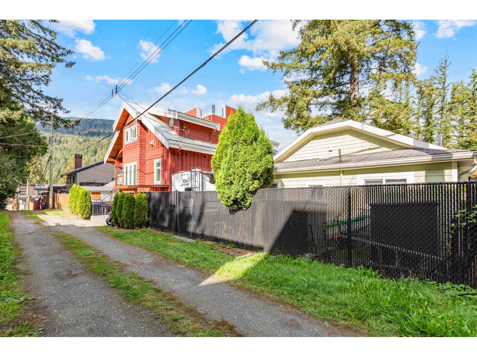 279 Fir Street, Cultus Lake North, Chilliwack, British Columbia  V2R 4Y5 - Photo 23 - R3060089