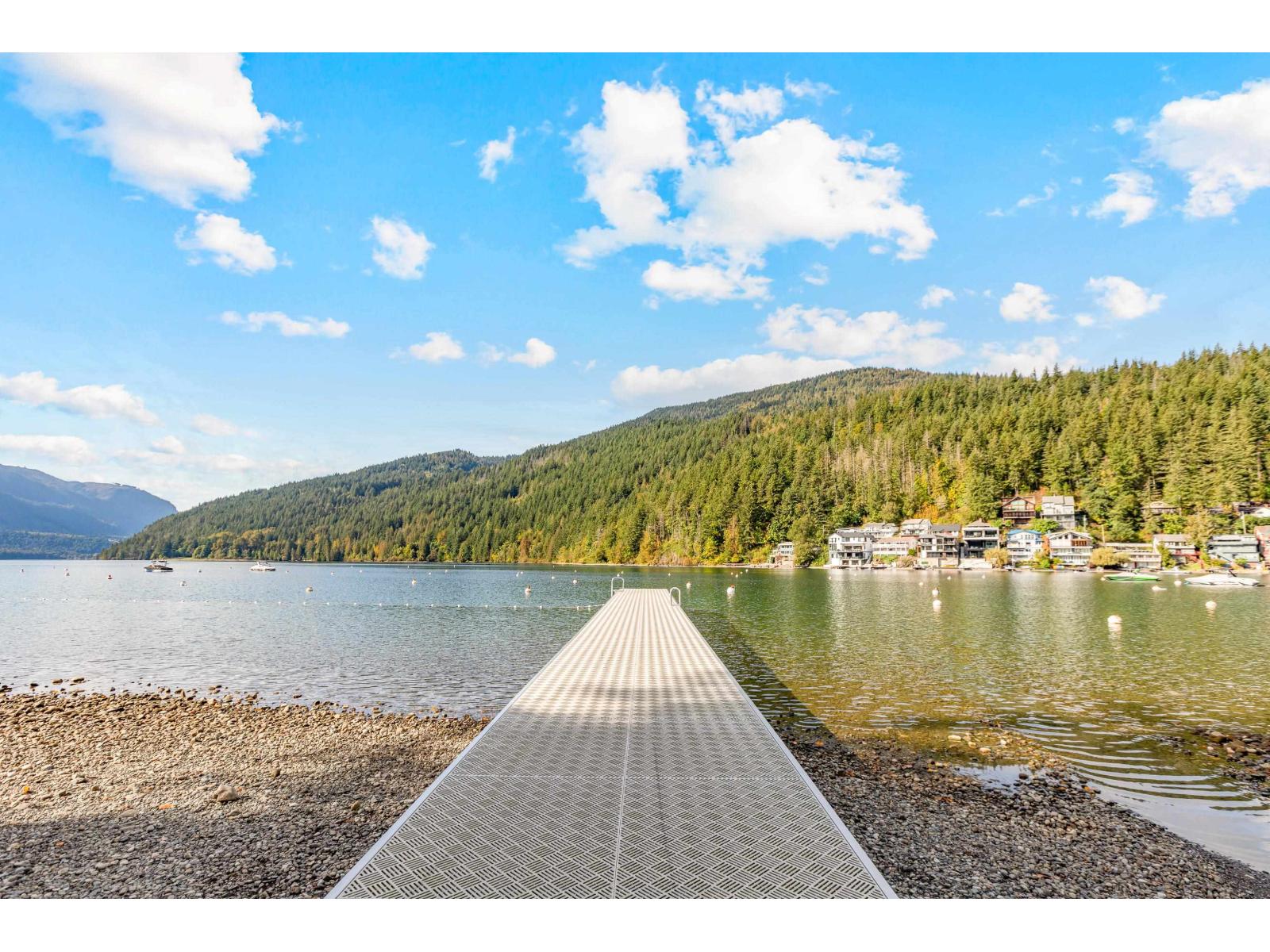 279 Fir Street, Cultus Lake North, Chilliwack, British Columbia  V2R 4Y5 - Photo 25 - R3060089