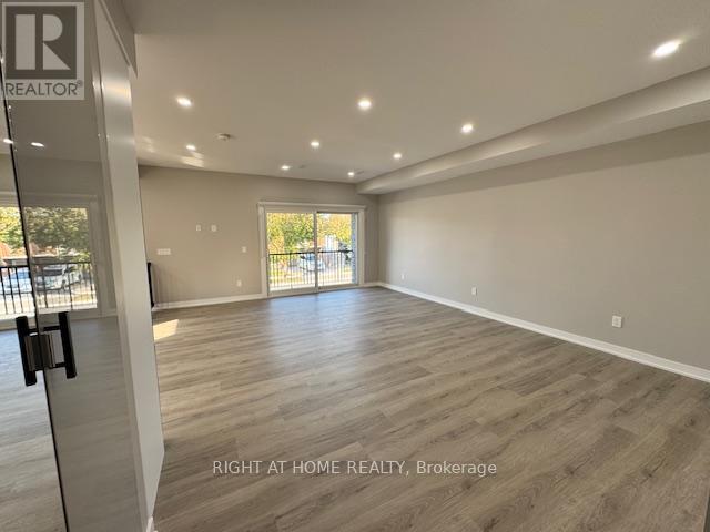 Upper - 4425 Curia Crescent, Mississauga, Ontario  L4Z 2Y2 - Photo 5 - W12472751