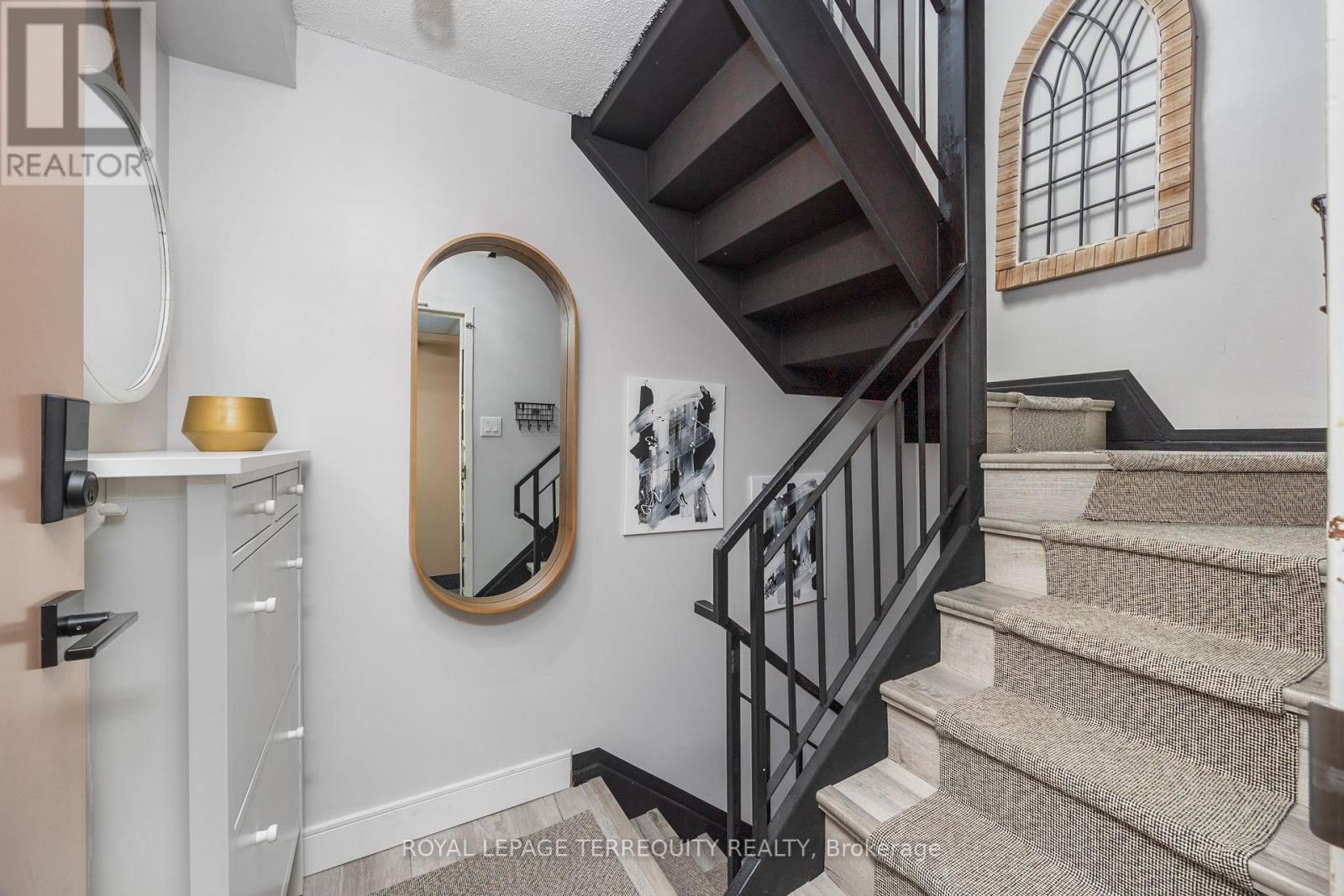 77 - 1250 Mississauga Valley Boulevard, Mississauga, Ontario  L5A 3R6 - Photo 35 - W12472757
