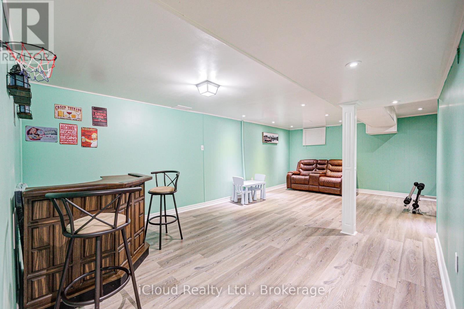 5 Gloucester Place, Brampton (Northgate), Ontario  L6S 2E5 - Photo 32 - W12472765