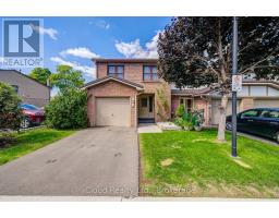 5 GLOUCESTER PLACE, Brampton, Ontario