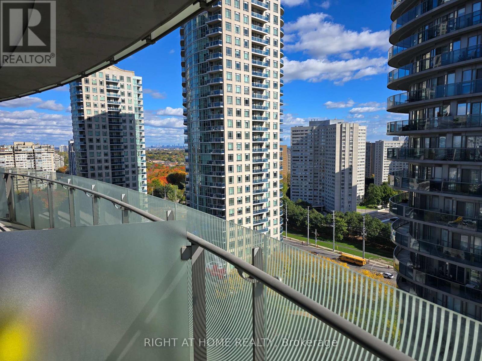 1605 - 50 Absolute Avenue, Mississauga, Ontario  L4Z 0A8 - Photo 23 - W12472777