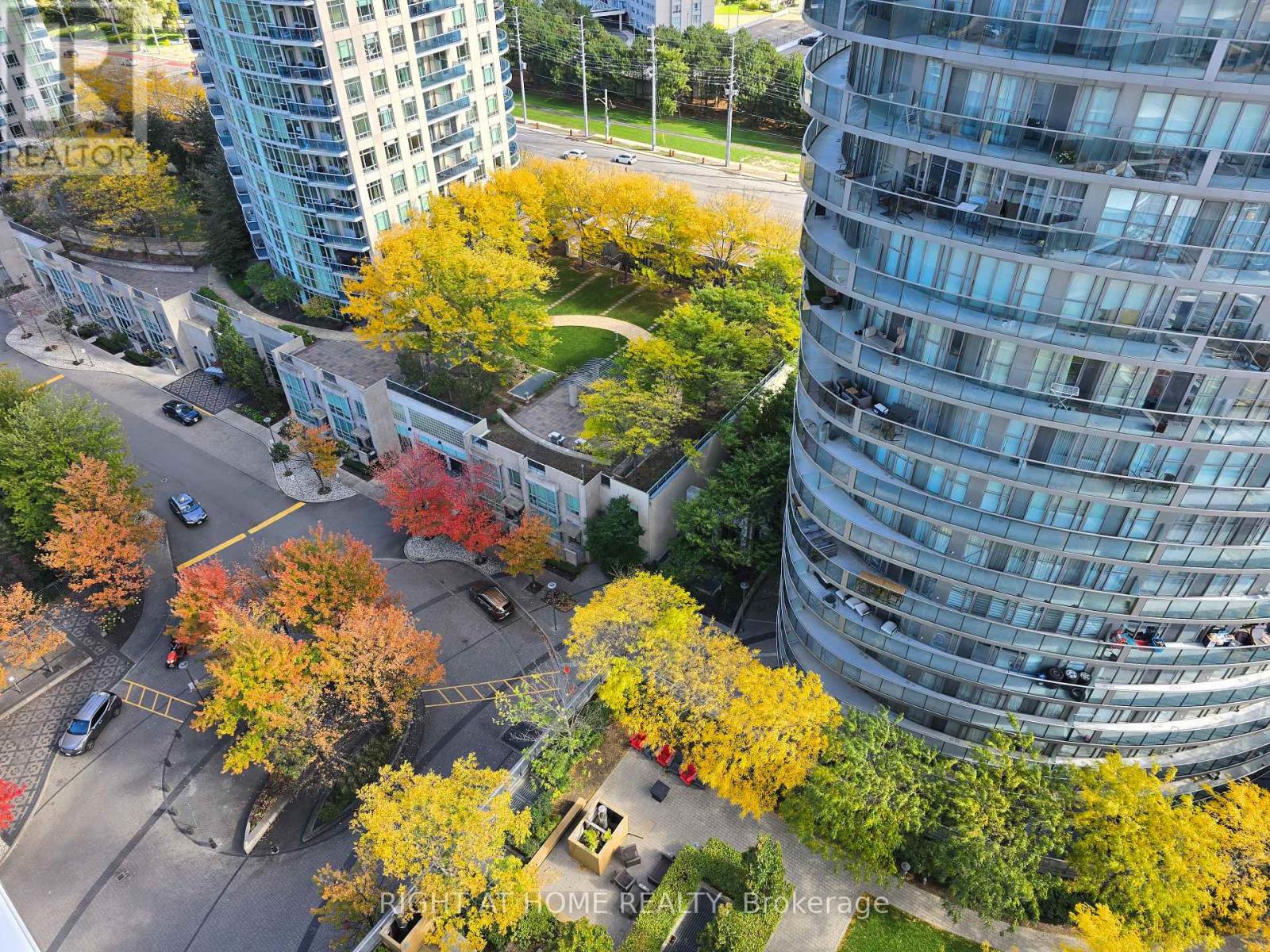 1605 - 50 Absolute Avenue, Mississauga, Ontario  L4Z 0A8 - Photo 25 - W12472777