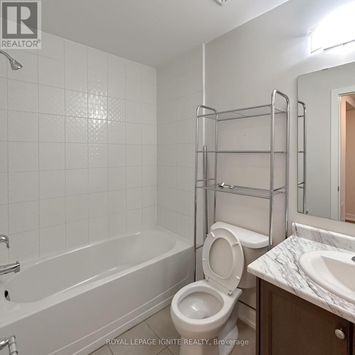 202 - 250 Royal York Road, Toronto, Ontario  M8V 2V9 - Photo 13 - W12472796