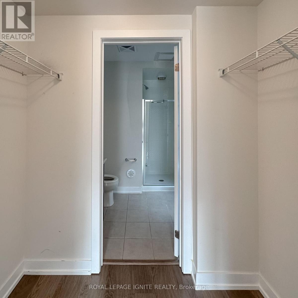 202 - 250 Royal York Road, Toronto, Ontario  M8V 2V9 - Photo 18 - W12472796