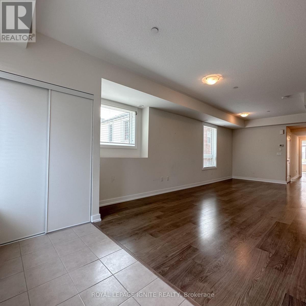 202 - 250 Royal York Road, Toronto, Ontario  M8V 2V9 - Photo 6 - W12472796