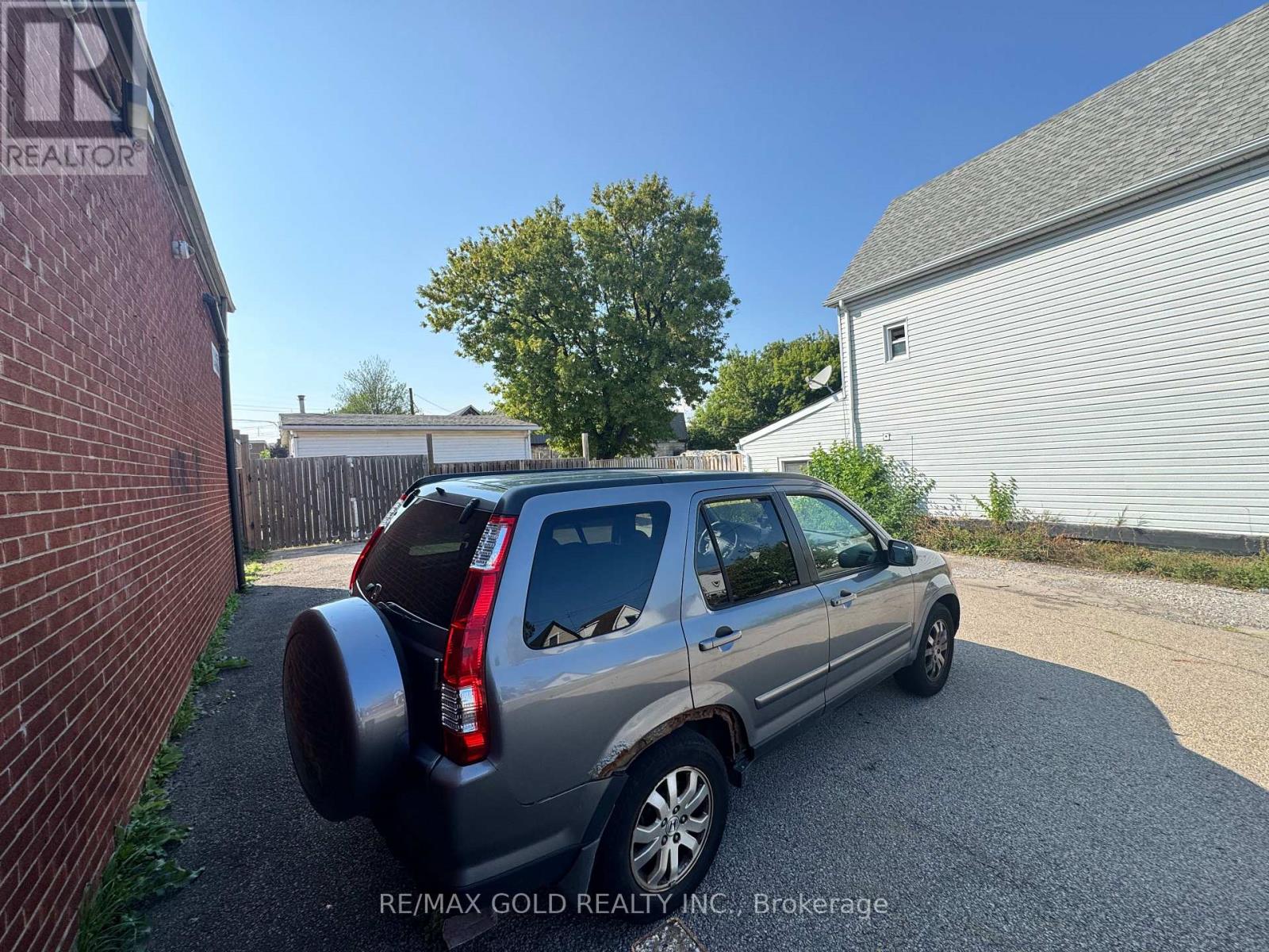 1441 Barton Street E, Hamilton, Ontario  L8H 2W7 - Photo 10 - X12449303