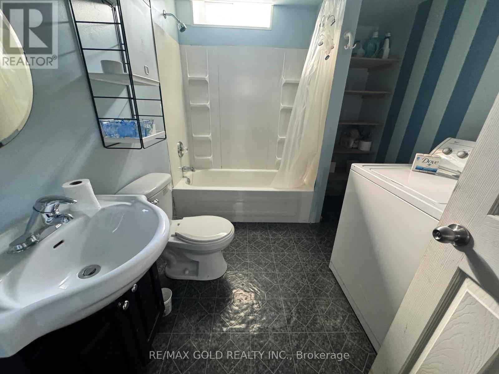 1441 Barton Street E, Hamilton, Ontario  L8H 2W7 - Photo 13 - X12449303