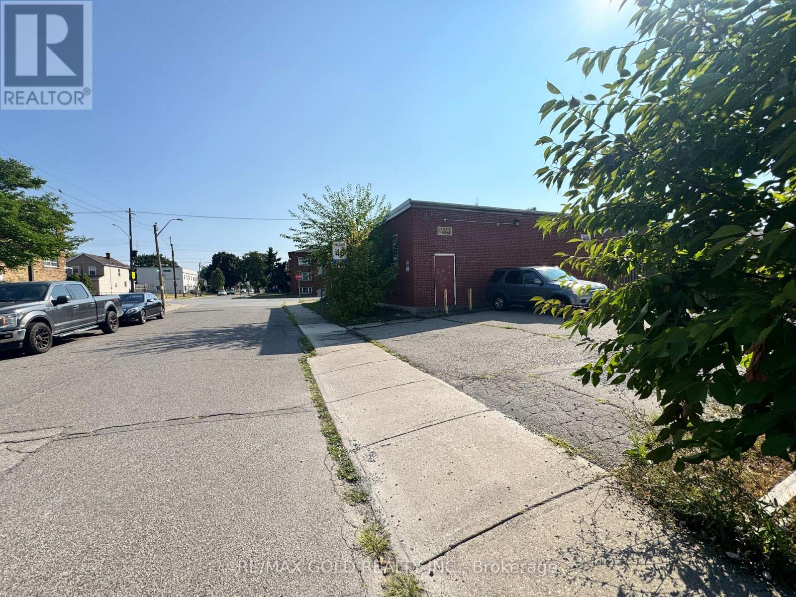 1441 Barton Street E, Hamilton, Ontario  L8H 2W7 - Photo 42 - X12449303