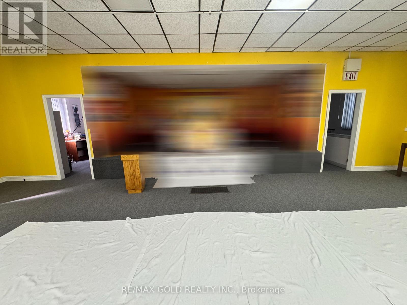 1441 Barton Street E, Hamilton, Ontario  L8H 2W7 - Photo 7 - X12449303