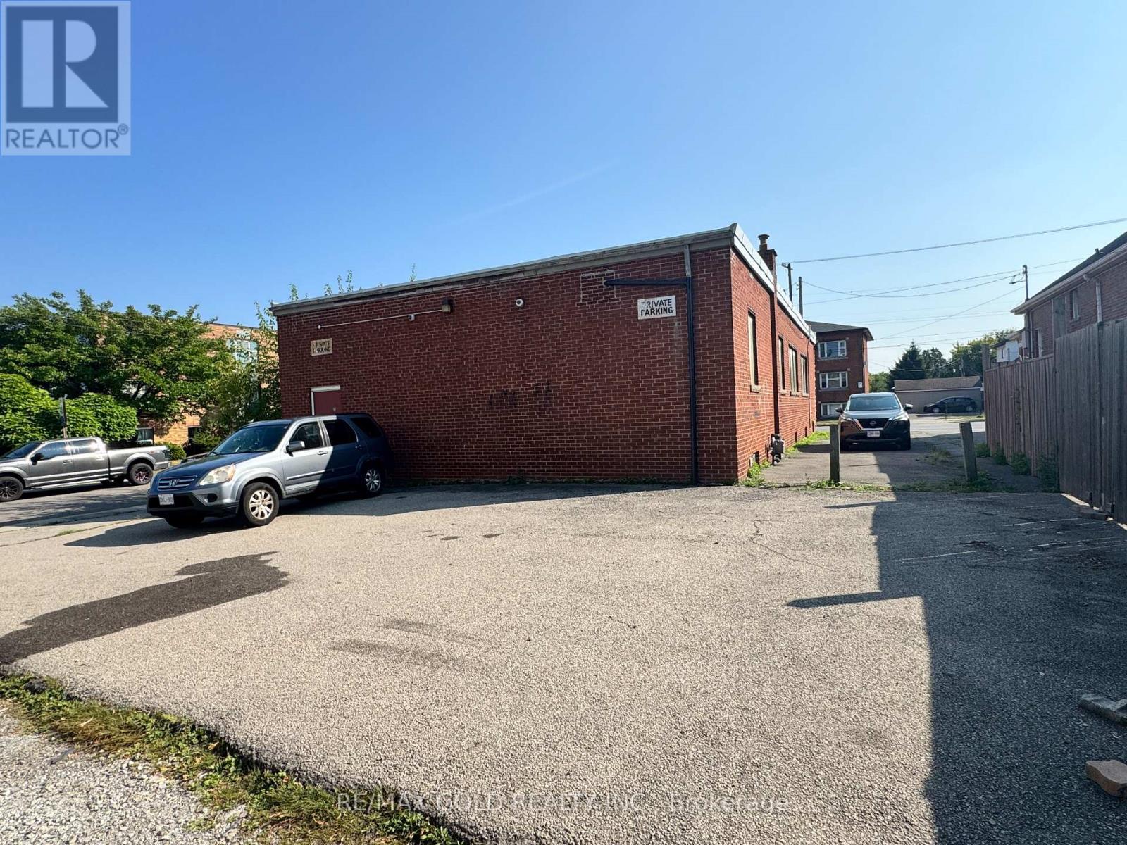 1441 Barton Street E, Hamilton, Ontario  L8H 2W7 - Photo 41 - X12449303