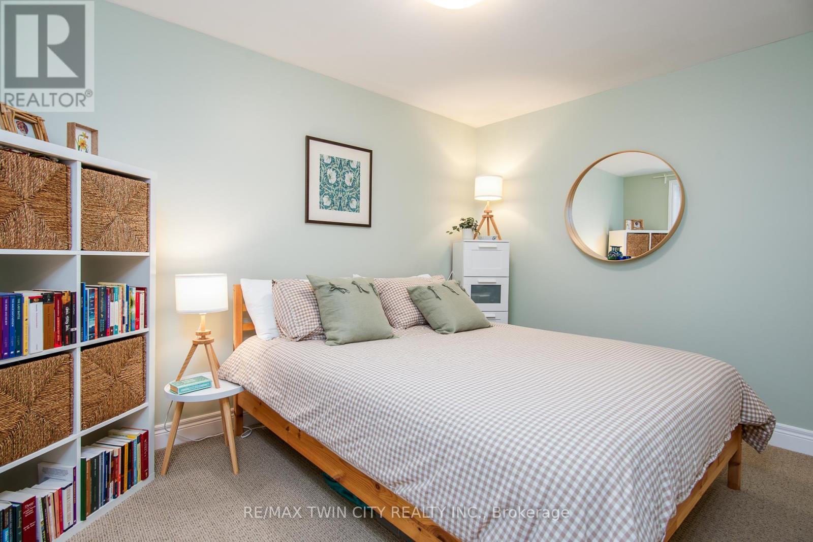 8d - 139 Brighton Street, Waterloo, Ontario  N2J 4Z5 - Photo 16 - X12472756
