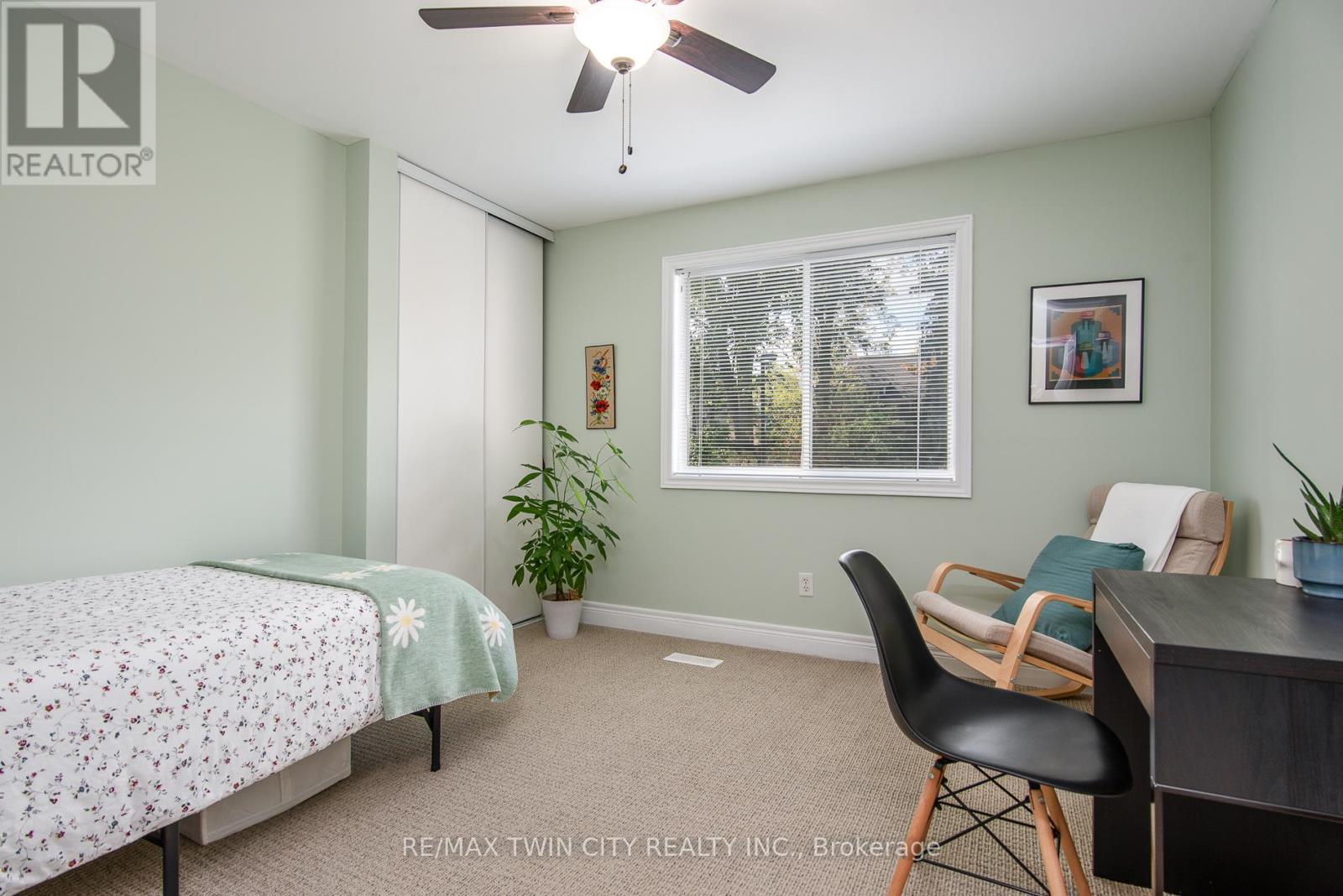 8d - 139 Brighton Street, Waterloo, Ontario  N2J 4Z5 - Photo 24 - X12472756