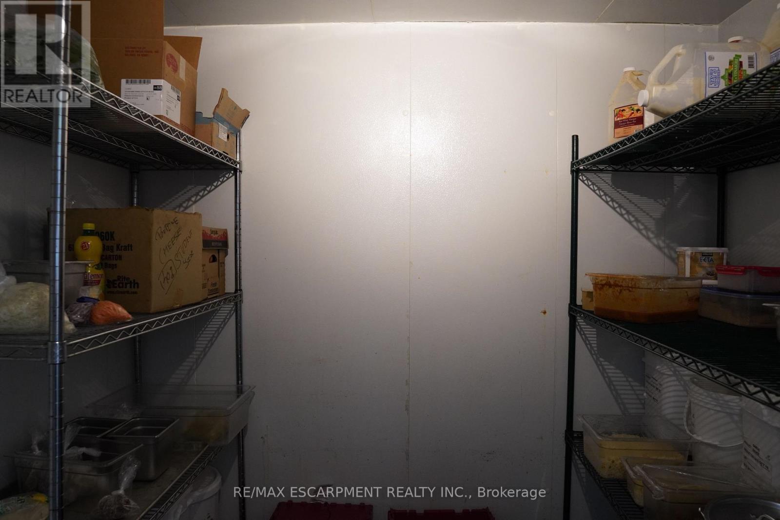 2 - 380 Eramosa Road W, Guelph, Ontario  N1E 2M9 - Photo 13 - X12472771