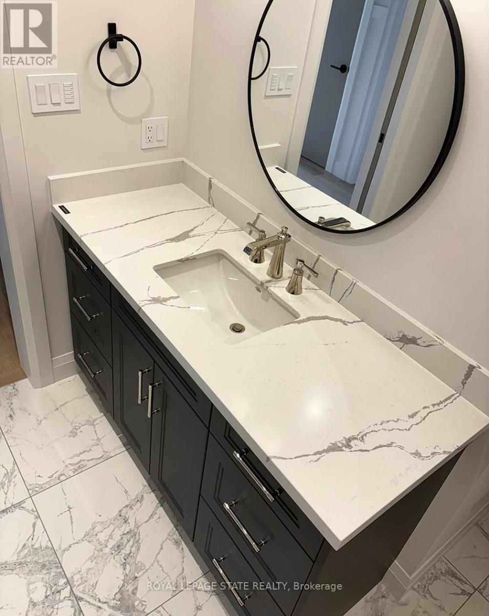 Lot 2 - 100 Watershore Drive, Hamilton (Lakeshore), Ontario  L8E 0C1 - Photo 11 - X12472774
