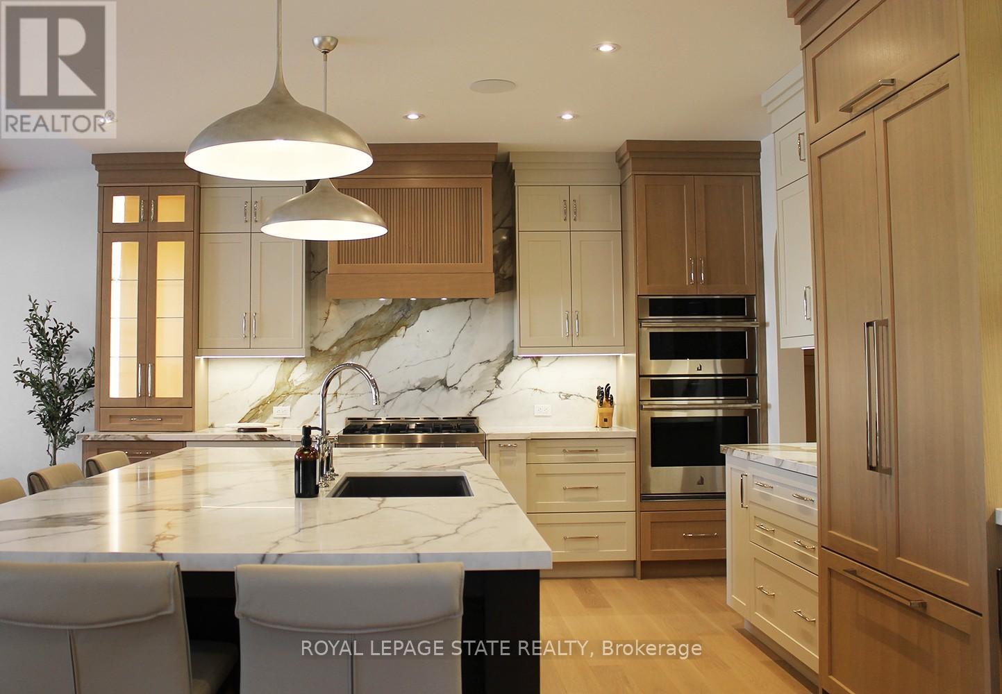Lot 2 - 100 Watershore Drive, Hamilton (Lakeshore), Ontario  L8E 0C1 - Photo 2 - X12472774