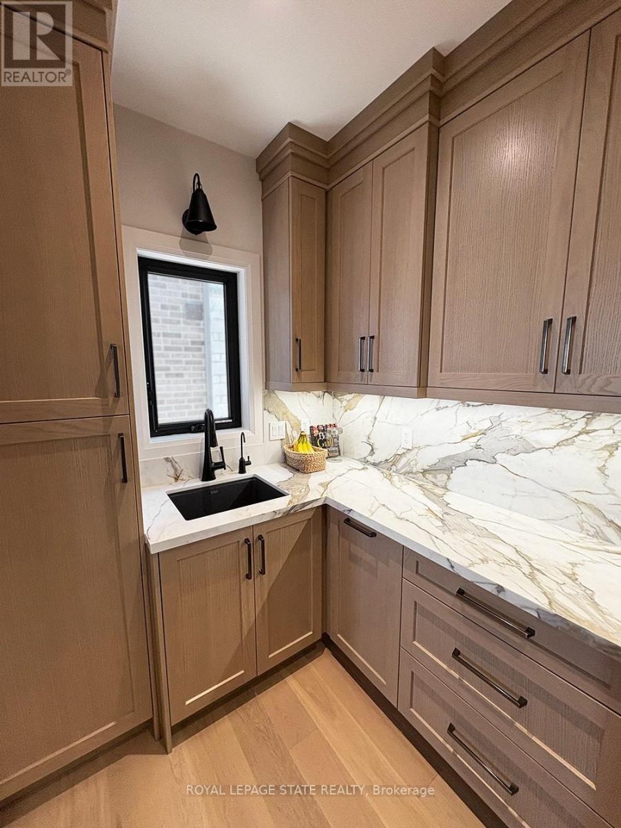 Lot 2 - 100 Watershore Drive, Hamilton (Lakeshore), Ontario  L8E 0C1 - Photo 5 - X12472774