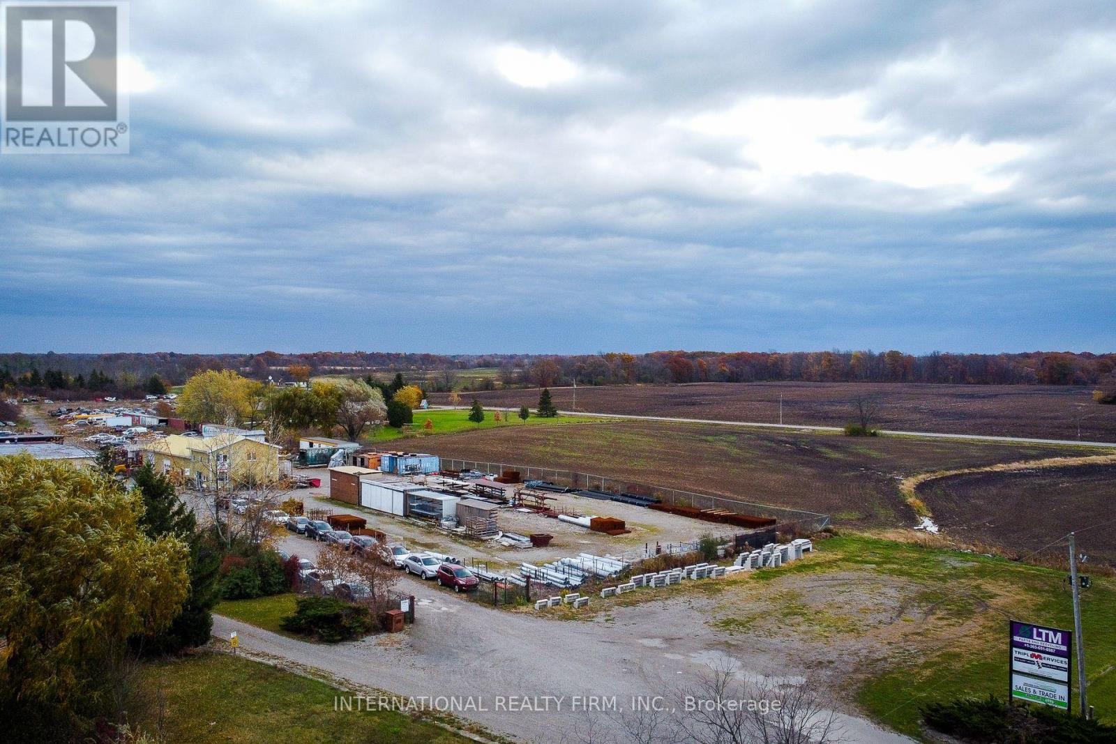 548 Junction Road, Haldimand, Ontario  N0A 1C0 - Photo 13 - X12472795