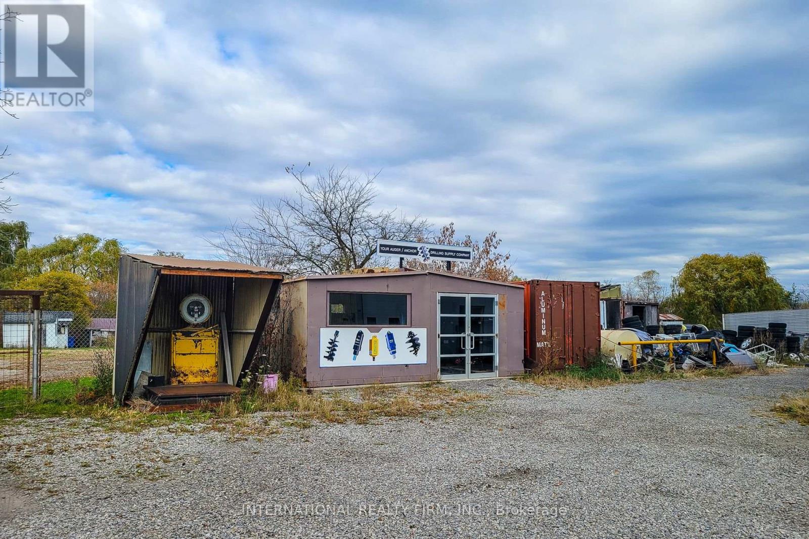 548 Junction Road, Haldimand, Ontario  N0A 1C0 - Photo 6 - X12472795