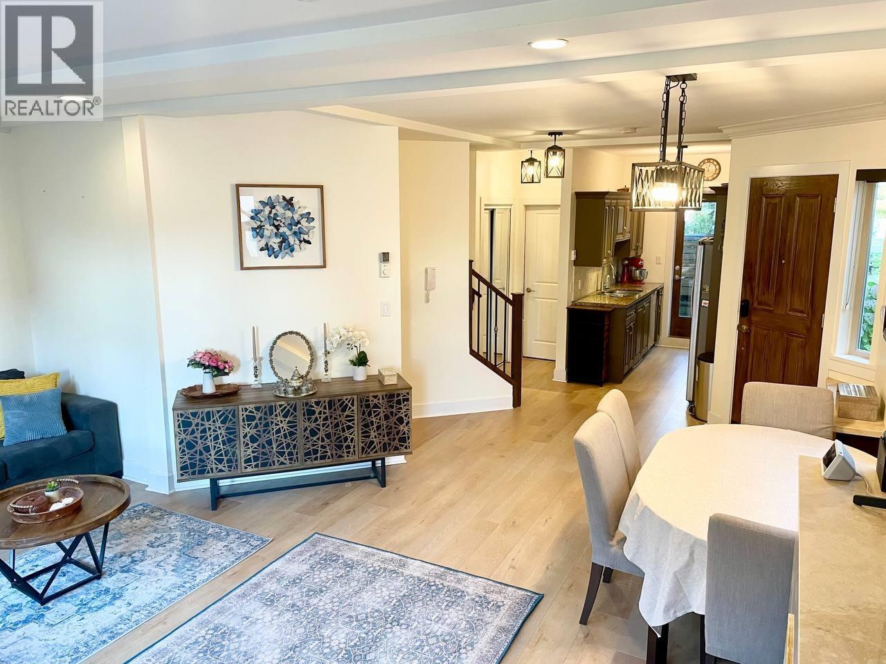 9 215 E 4th Street, North Vancouver, British Columbia  V7L 1J1 - Photo 6 - R3060218