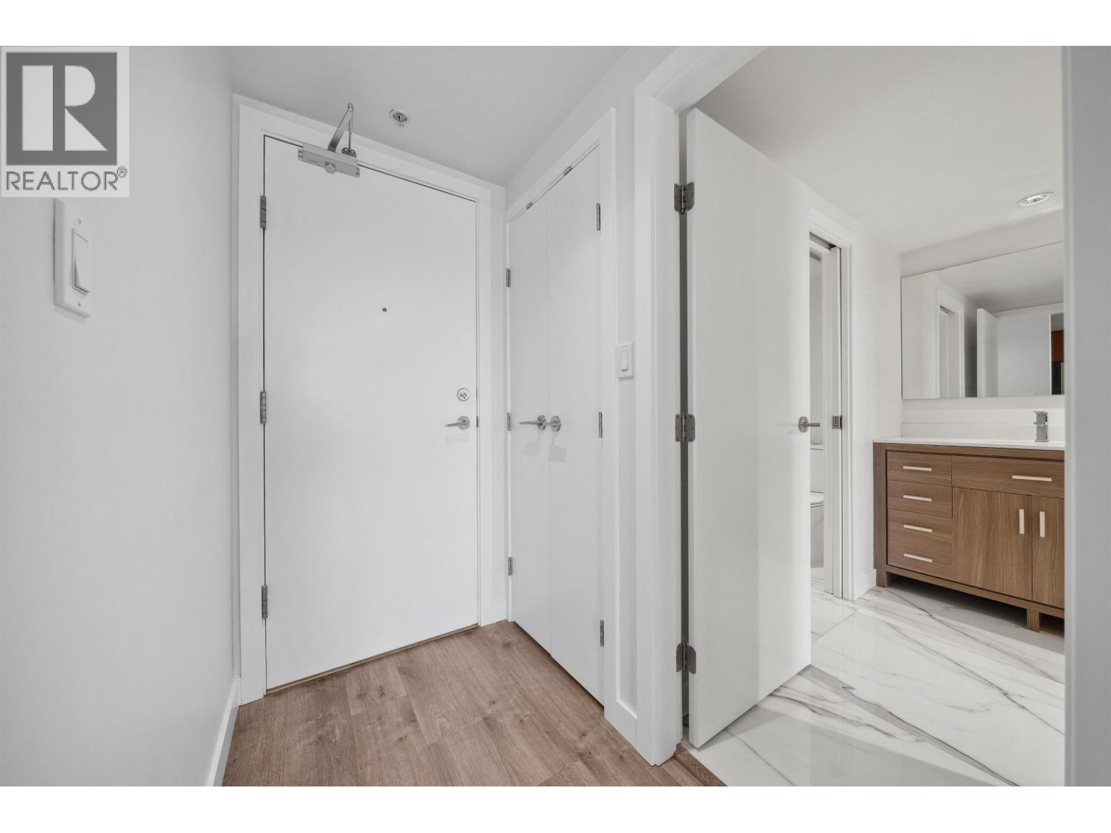 1505 5900 Alderbridge Way, Richmond, British Columbia  V6X 0B6 - Photo 3 - R3060234