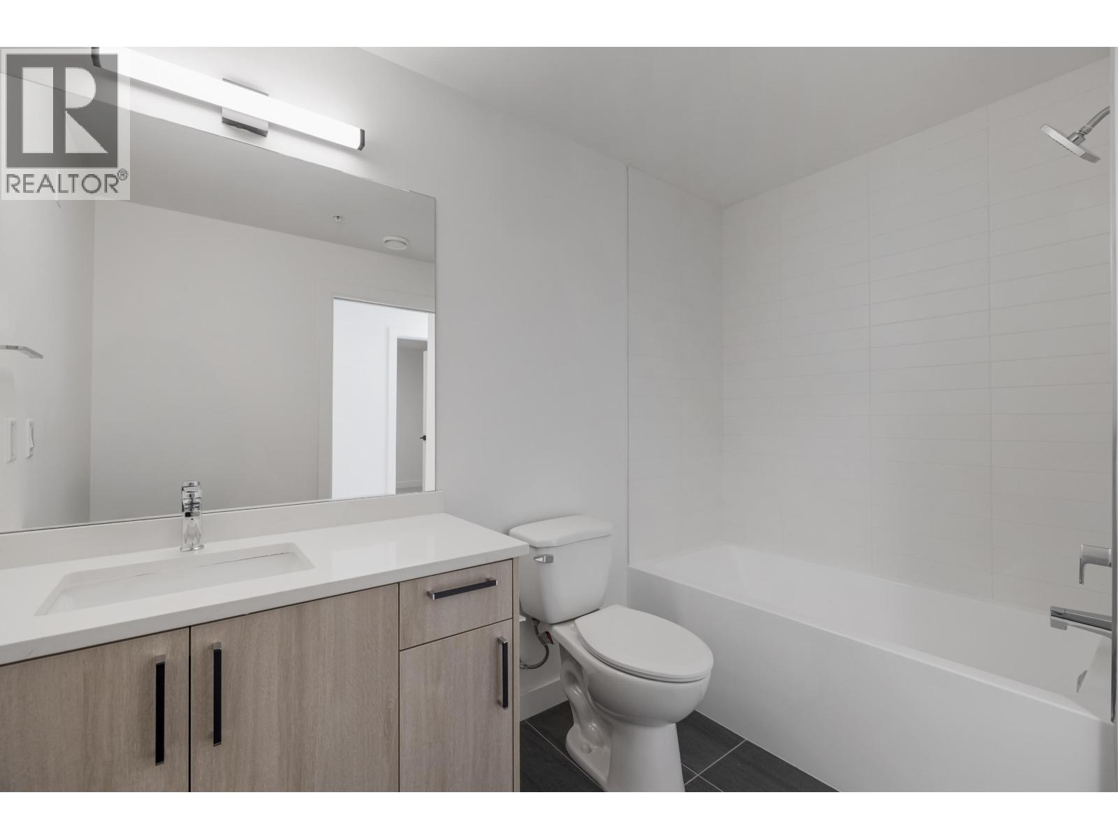 103 2002 St. George Street, Port Moody, British Columbia  V3H 2E6 - Photo 13 - R3060243