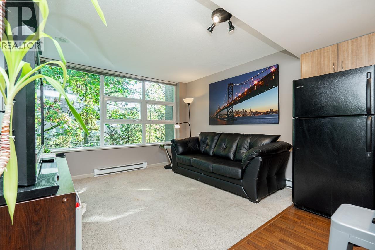 301 9262 University Crescent, Burnaby, British Columbia  V5A 0A4 - Photo 11 - R3060251