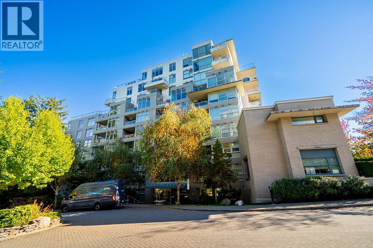 301 9262 University Crescent, Burnaby, British Columbia  V5A 0A4 - Photo 2 - R3060251