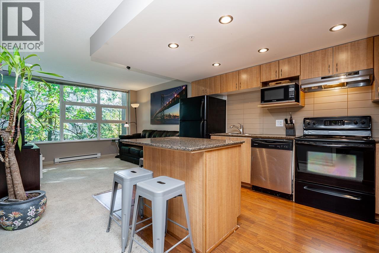 301 9262 University Crescent, Burnaby, British Columbia  V5A 0A4 - Photo 6 - R3060251