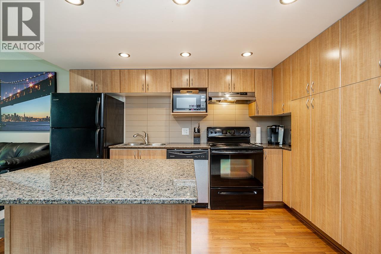 301 9262 University Crescent, Burnaby, British Columbia  V5A 0A4 - Photo 8 - R3060251