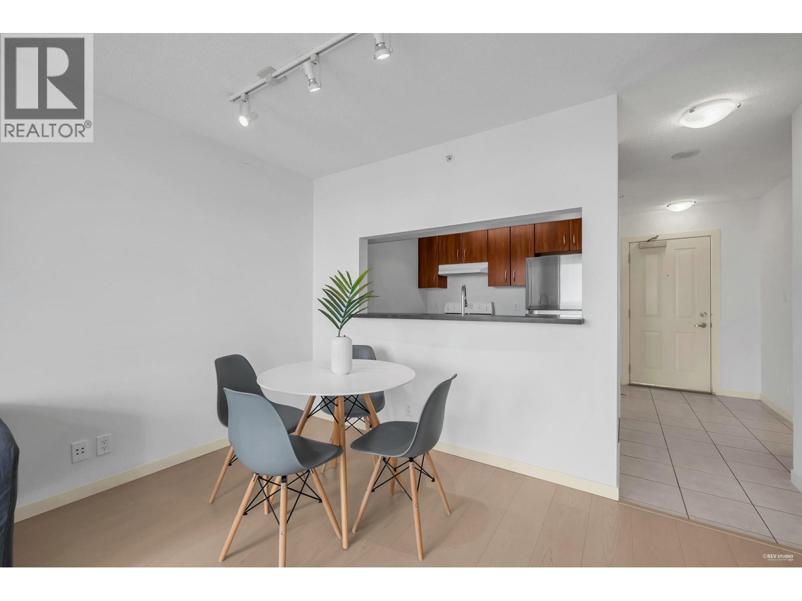 2008 3663 Crowley Drive, Vancouver, British Columbia  V5R 6H4 - Photo 6 - R3060252