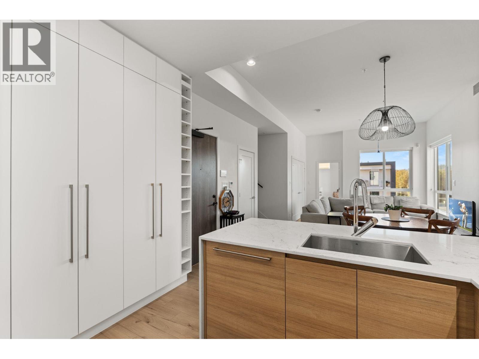 612 3131 Murray Street, Port Moody, British Columbia  V3H 0L9 - Photo 9 - R3060255
