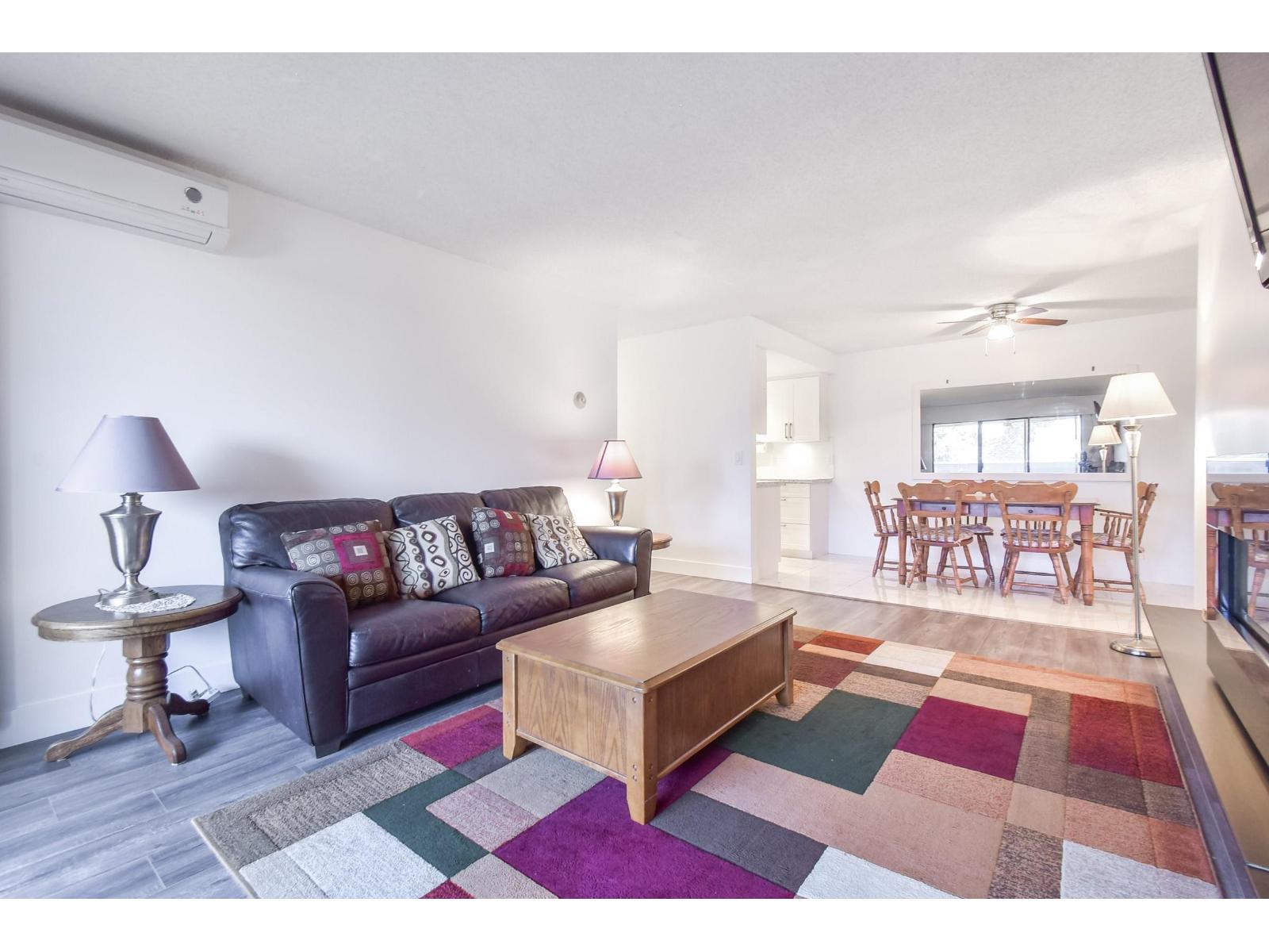 307 1320 Fir Street, White Rock, British Columbia  V4B 4B2 - Photo 4 - R3059175