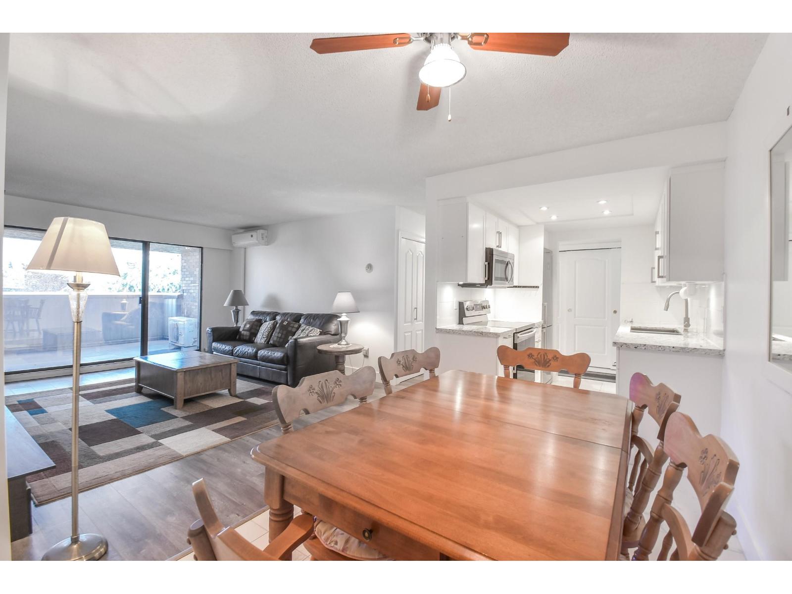 307 1320 Fir Street, White Rock, British Columbia  V4B 4B2 - Photo 7 - R3059175