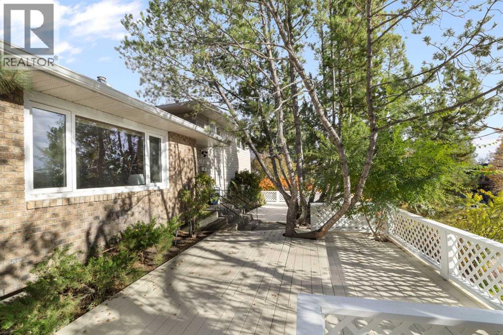 2316 34 Avenue Nw, Calgary, Alberta  T2L 0V2 - Photo 2 - A2265571