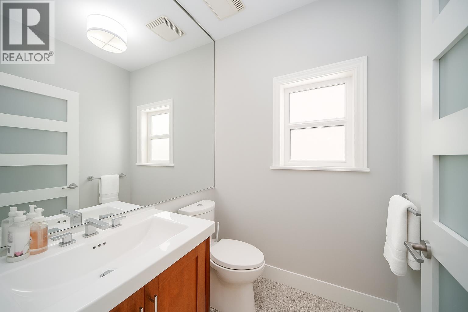2726 W 42nd Avenue, Vancouver, British Columbia  V6N 3G5 - Photo 18 - R3060236