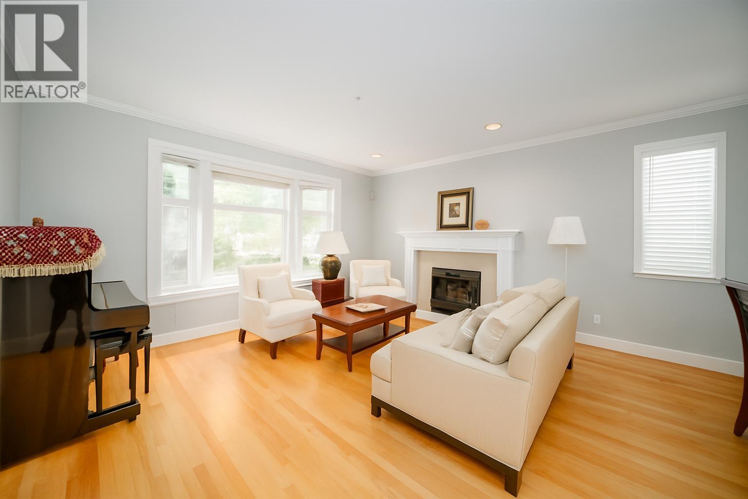 2726 W 42nd Avenue, Vancouver, British Columbia  V6N 3G5 - Photo 4 - R3060236