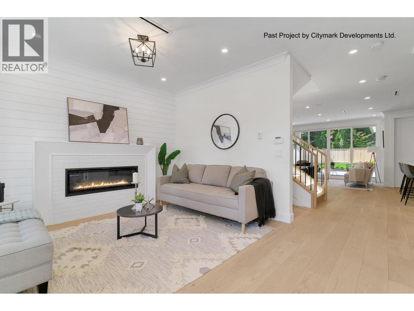 3490 Church Street, North Vancouver, British Columbia  V7K 2L4 - Photo 3 - R3060238