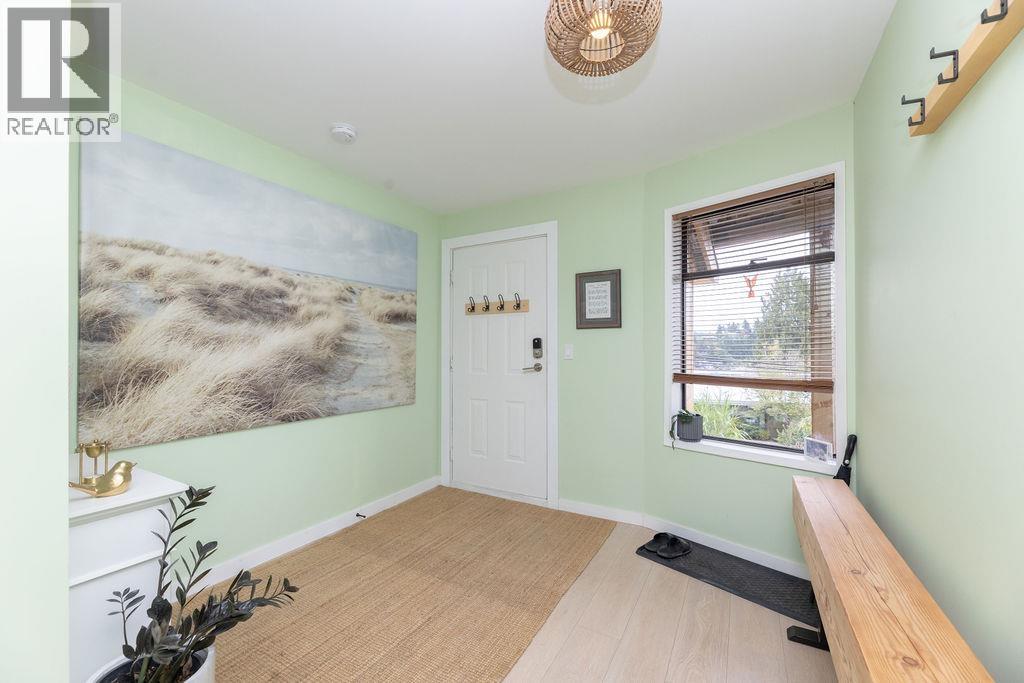 477 S Fletcher Road, Gibsons, British Columbia  V0N 1V3 - Photo 32 - R3060254
