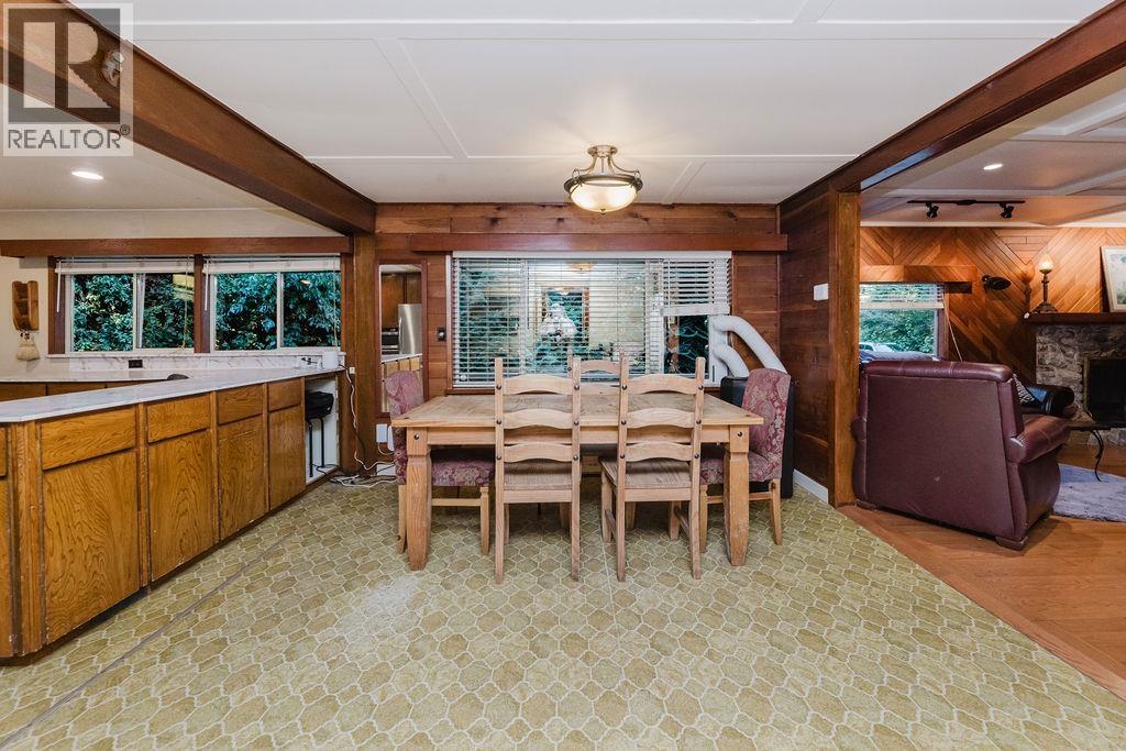 6252 Sechelt Inlet Road, Sechelt, British Columbia  V7Z 0L3 - Photo 15 - R3060258