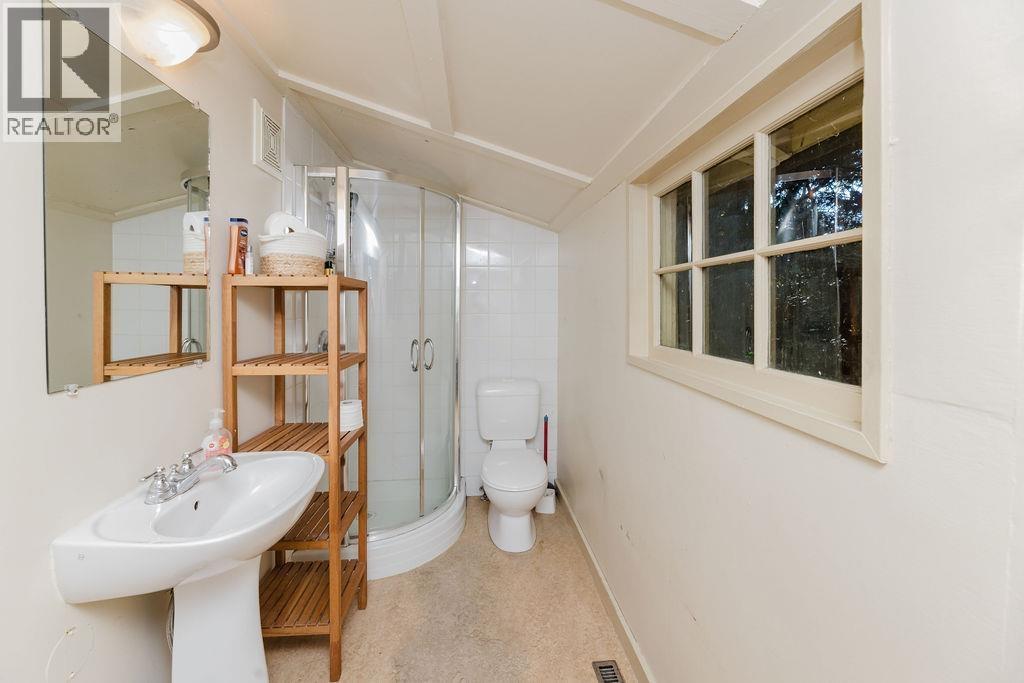 6252 Sechelt Inlet Road, Sechelt, British Columbia  V7Z 0L3 - Photo 18 - R3060258