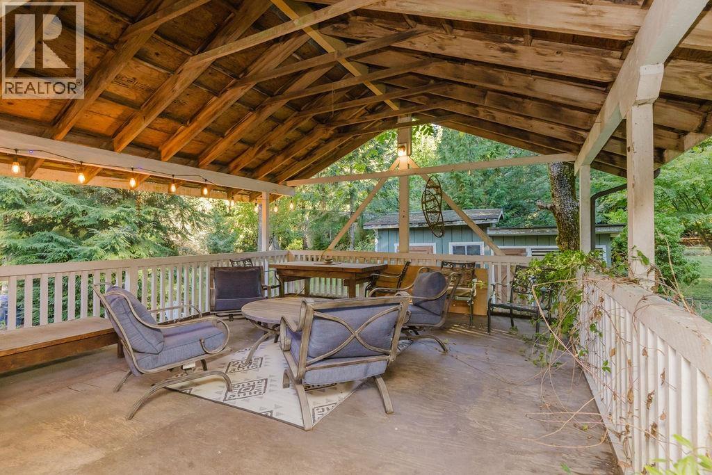 6252 Sechelt Inlet Road, Sechelt, British Columbia  V7Z 0L3 - Photo 21 - R3060258