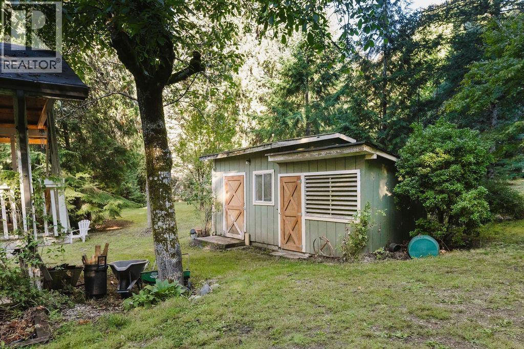 6252 Sechelt Inlet Road, Sechelt, British Columbia  V7Z 0L3 - Photo 23 - R3060258