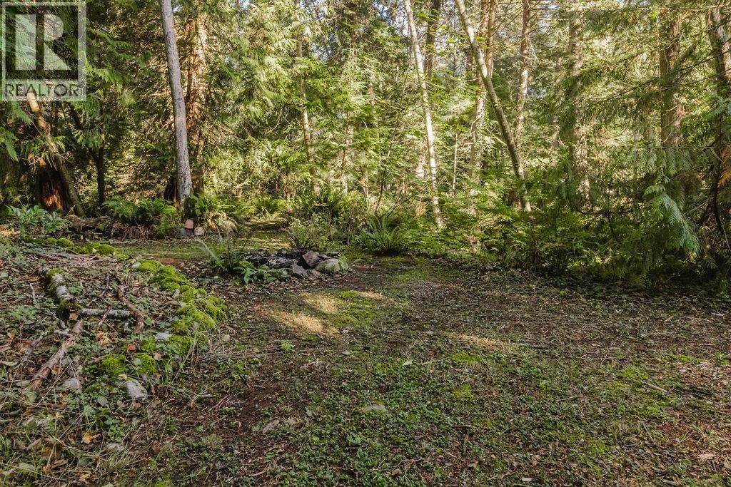 6252 Sechelt Inlet Road, Sechelt, British Columbia  V7Z 0L3 - Photo 29 - R3060258