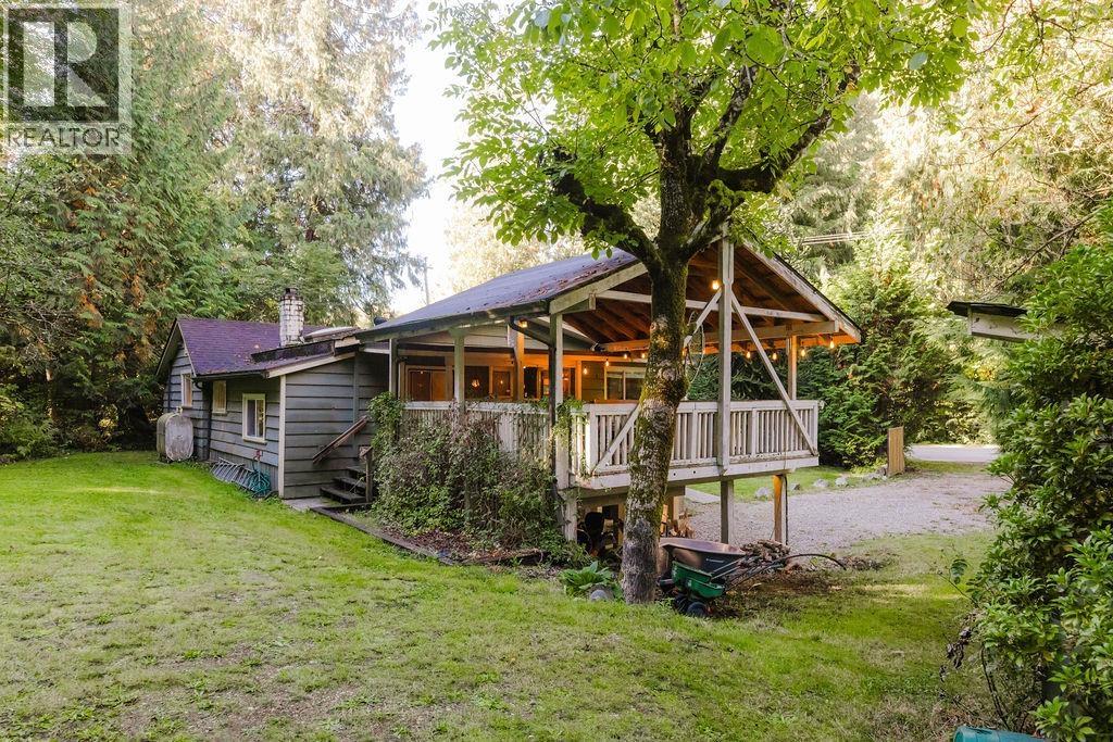 6252 Sechelt Inlet Road, Sechelt, British Columbia  V7Z 0L3 - Photo 36 - R3060258