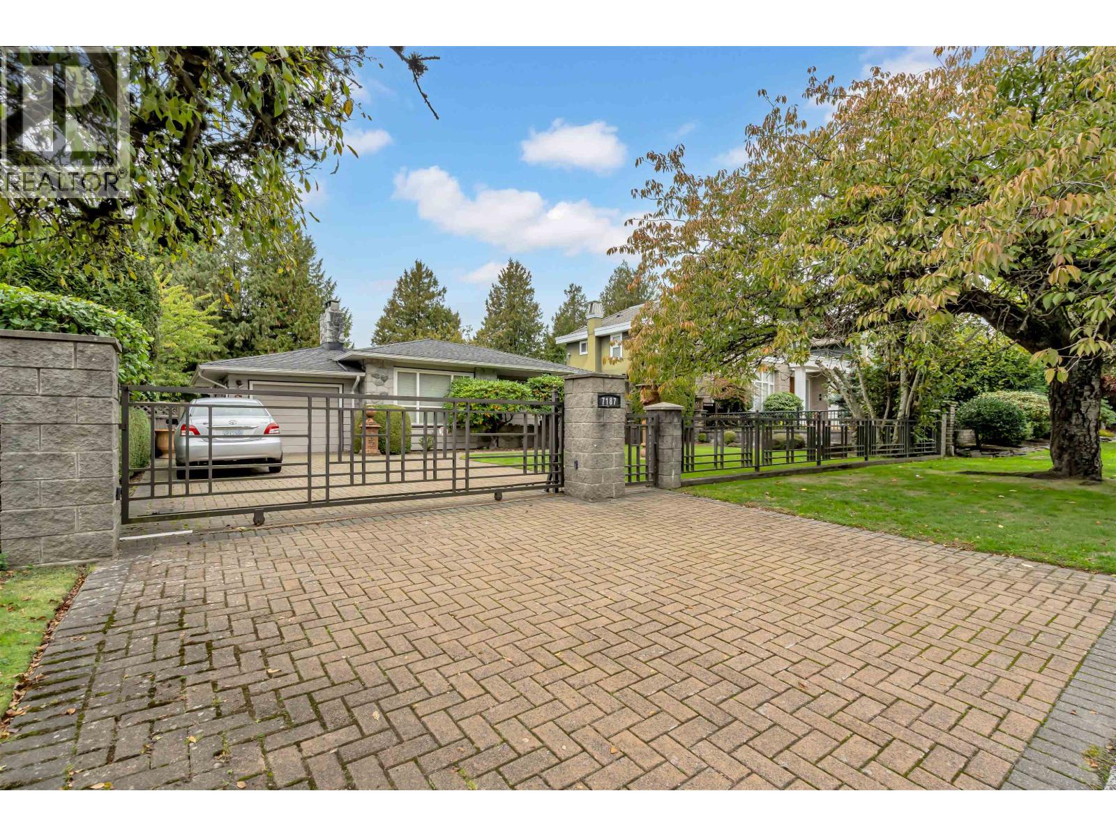 7187 MARGUERITE STREET, vancouver, British Columbia