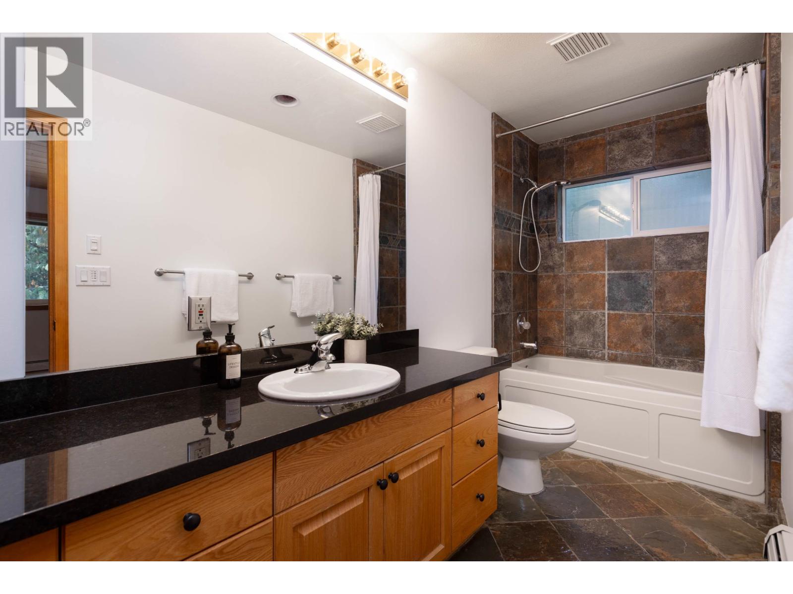 9548 Emerald Drive, Whistler, British Columbia  V8E 0G5 - Photo 27 - R3060288