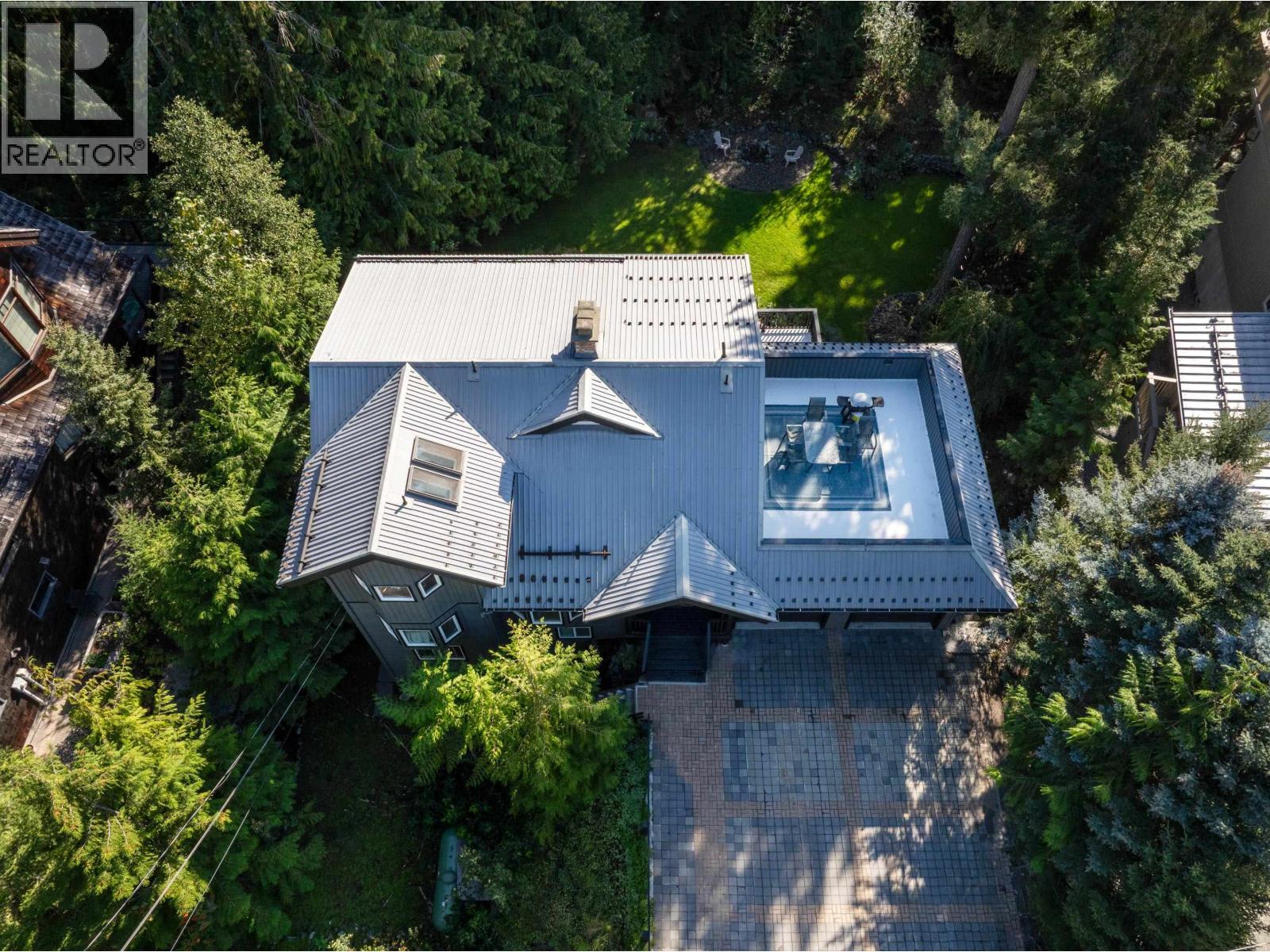 9548 Emerald Drive, Whistler, British Columbia  V8E 0G5 - Photo 37 - R3060288