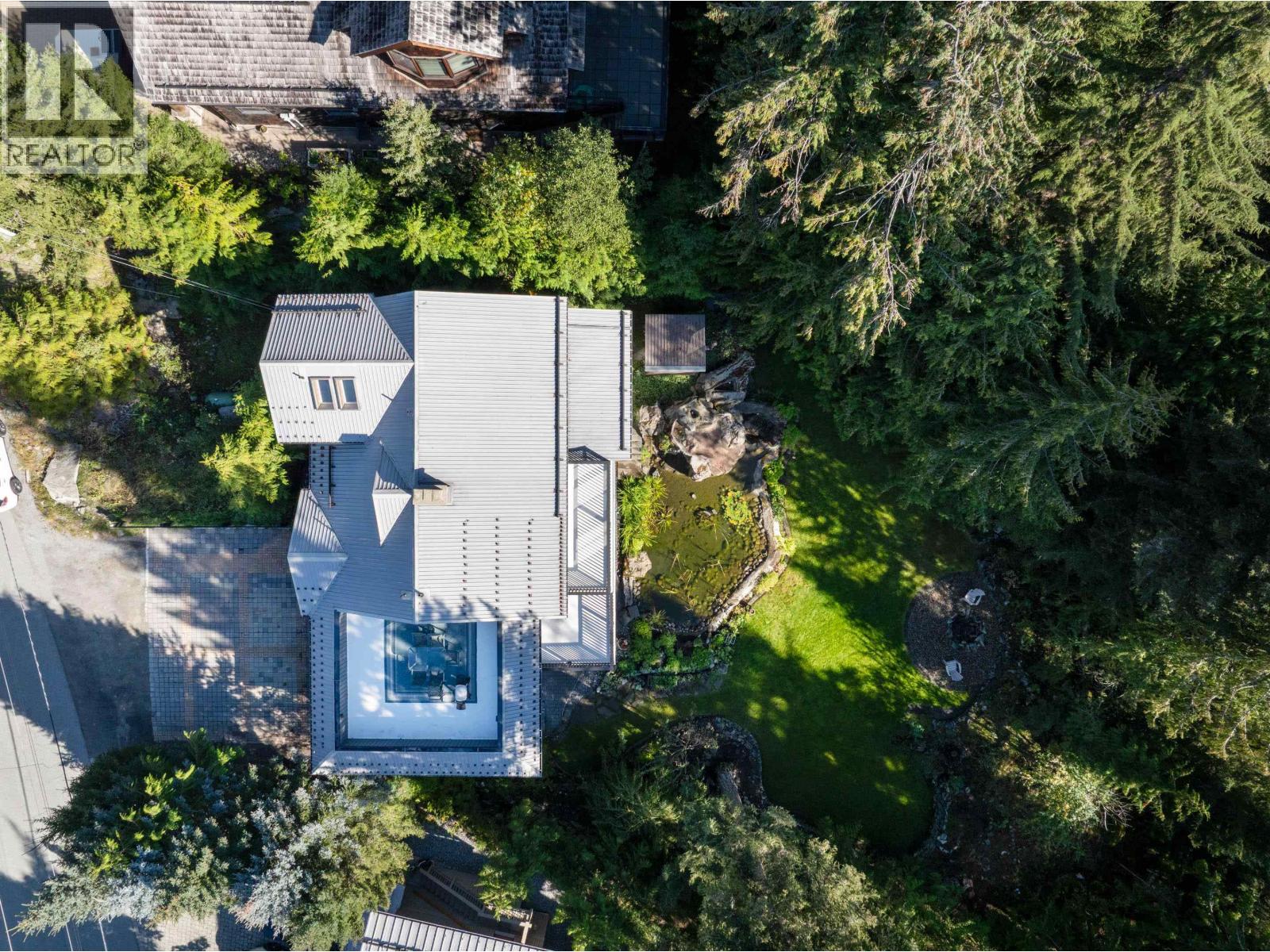 9548 Emerald Drive, Whistler, British Columbia  V8E 0G5 - Photo 5 - R3060288
